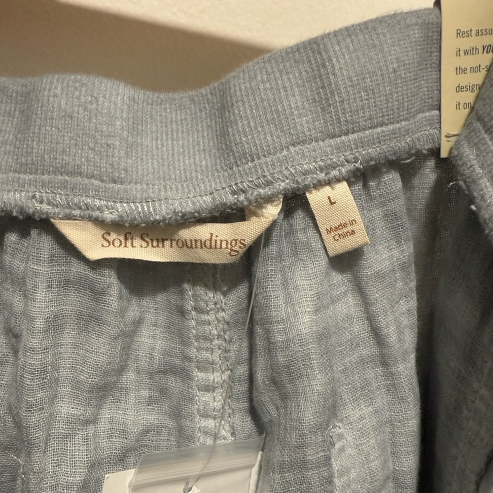 Soft Surroundings Raliegh Gauze Gray Blue Ruffle Pants Womens size Large 14/16 - Picture 3 of 7
